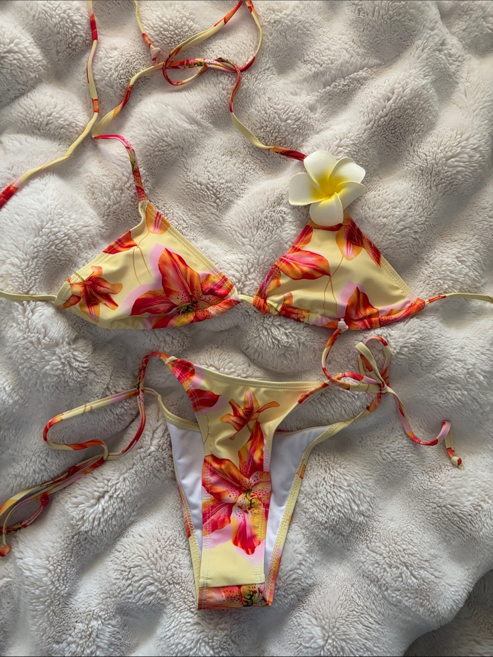 moana bikini Yellow Floral String